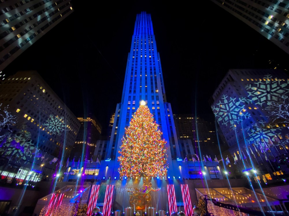 Image: Rockefeller Center Christmas tree