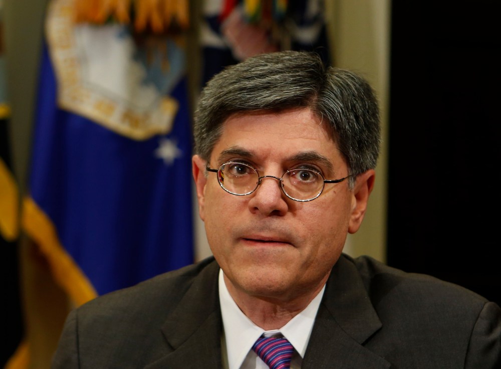 White House Chief of Staff Jack Lew looks on at a bipartisan meeting with Congressional leaders in the Roosevelt Room of White House to discuss the economy, November 16, 2012 (Photo: Reuters/Larry Downing)