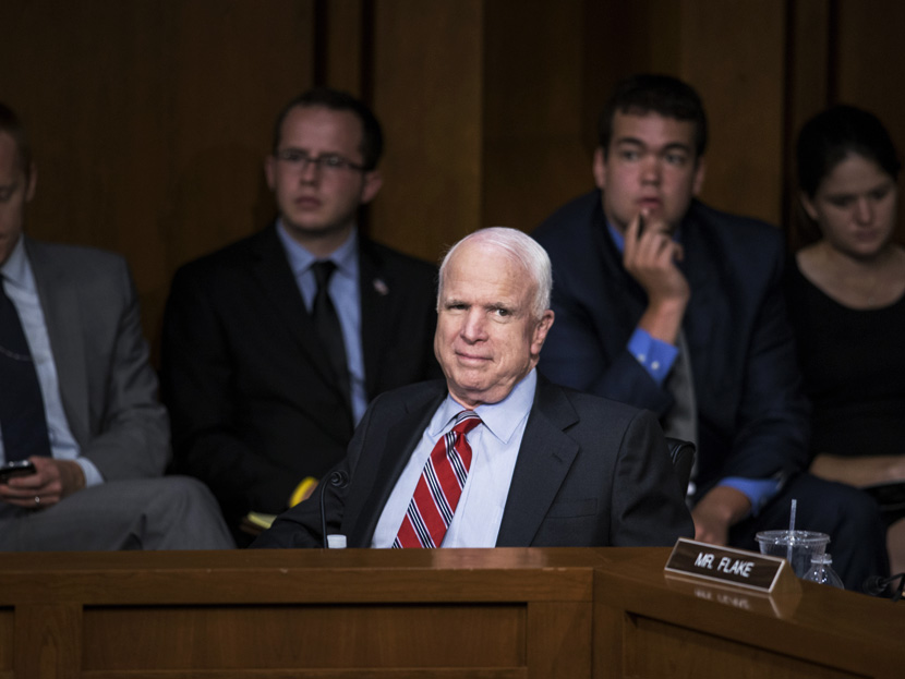 John McCain listens during Syria hearing - Ali vitali - 09/3/2013