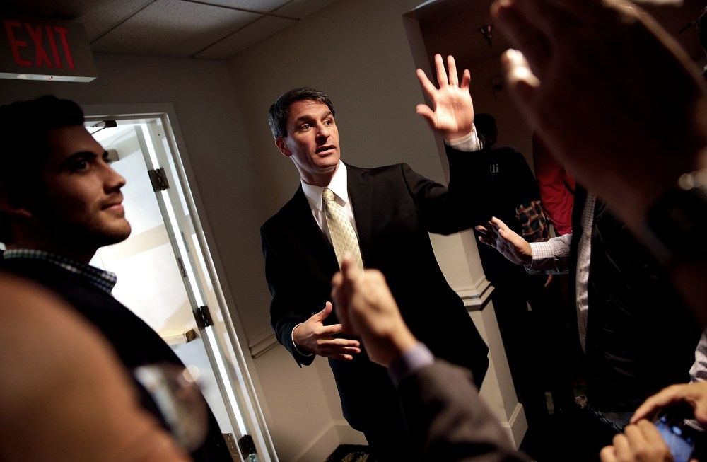 Rand Paul Joins Ken Cuccinelli At Campaign Rally In Virginia
