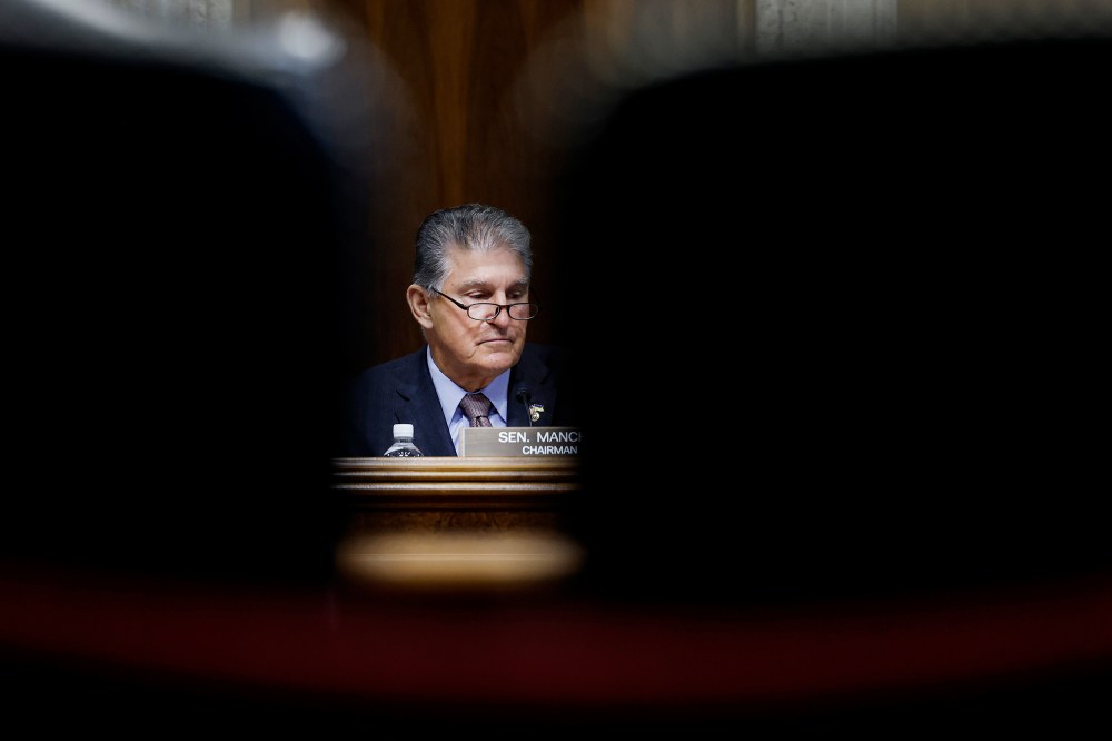 Sen. Manchin Chairs Committee Hearing On Federal Hydrogen Pipeline Regulatory Authorities