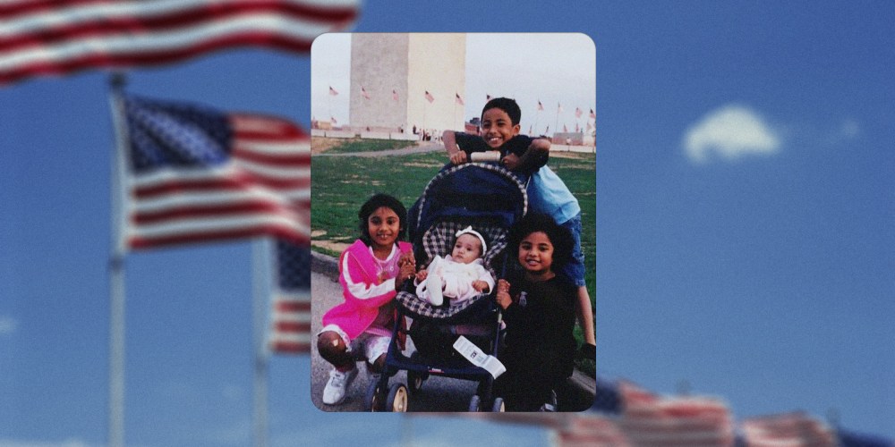 Image of Fareeha Rehman and her siblings visiting the Washington Monument in 2002.