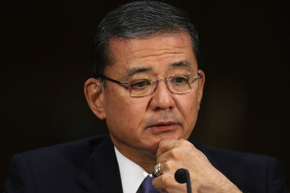 Veterans Affairs Secretary Eric Shinseki testifies before the Senate Veterans' Affairs Committee, May 15, 2014 in Washington, D.C.