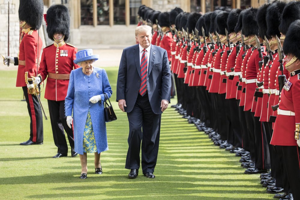 Image: The President Of The United States And Mrs Trump Meet HM Queen