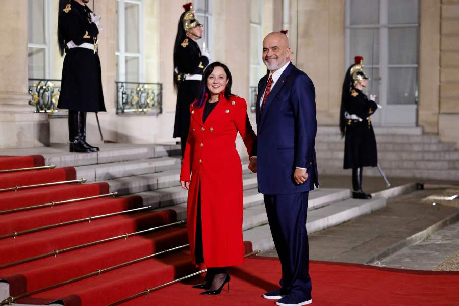 FRANCE-DIPLOMACY-PEACE FORUM