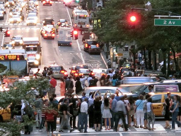 New Yorkers come out for celestial celebrity