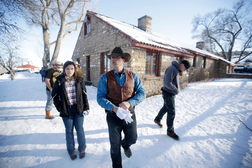 Ryan Bundy, one of the sons of Nevada rancher Cliven Bundy, walks through the Malheur National Wildlife Refuge, Jan. 8, 2016, near Burns, Ore. (Photo by Rick Bowmer/AP)