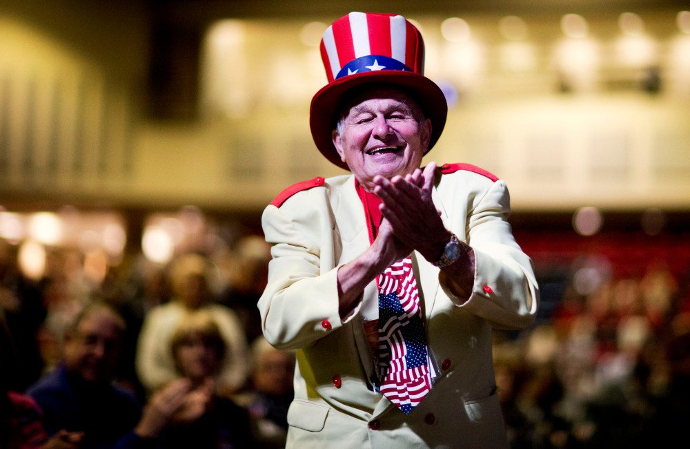 Oscar Poole of East Ellijay, Ga., applauds as Republican presidential candidate Sen. Marco Rubio, R-Fla., speaks at the Georgia Republican Convention, May 15, 2015, in Athens, Ga. (Photo by David Goldman/AP)