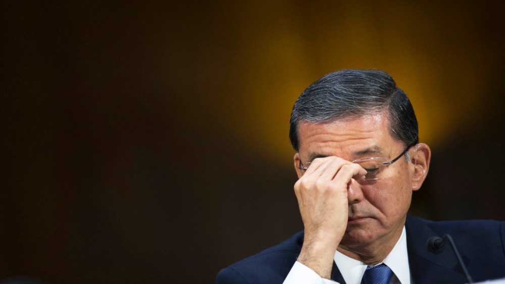 Veterans Affairs Secretary Eric Shinseki pauses while testifying on Capitol Hill in Washington, May 15, 2014.