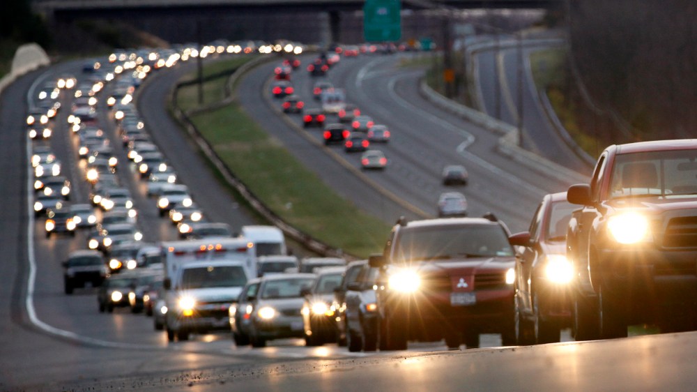 Traffic moves north along Interstate 270, Nov. 24, 2010, in Clarksburg, Md., the day before the Thanksgiving Holiday. (Photo by Carolyn Kaster/AP)