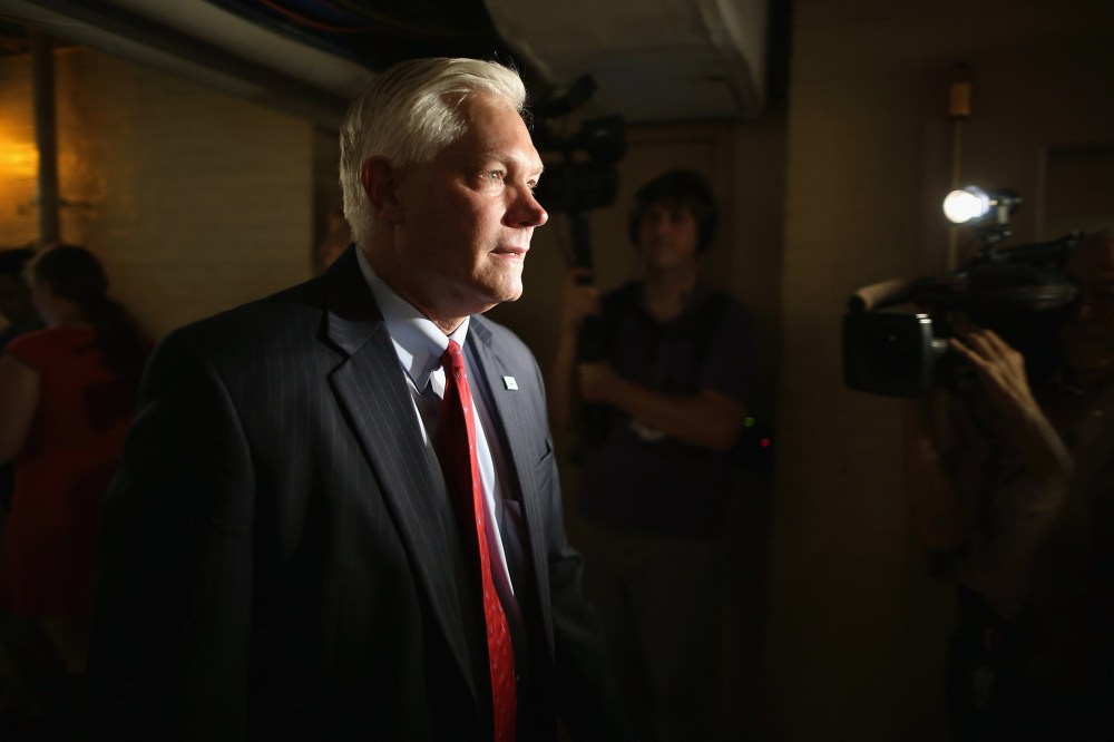 Rep. Pete Sessions (R-TX) heads for House Republican caucus meeting in the basement of the U.S. Capitol Oct. 9, 2015 in Washington, D.C. (Photo by Chip Somodevilla/Getty)