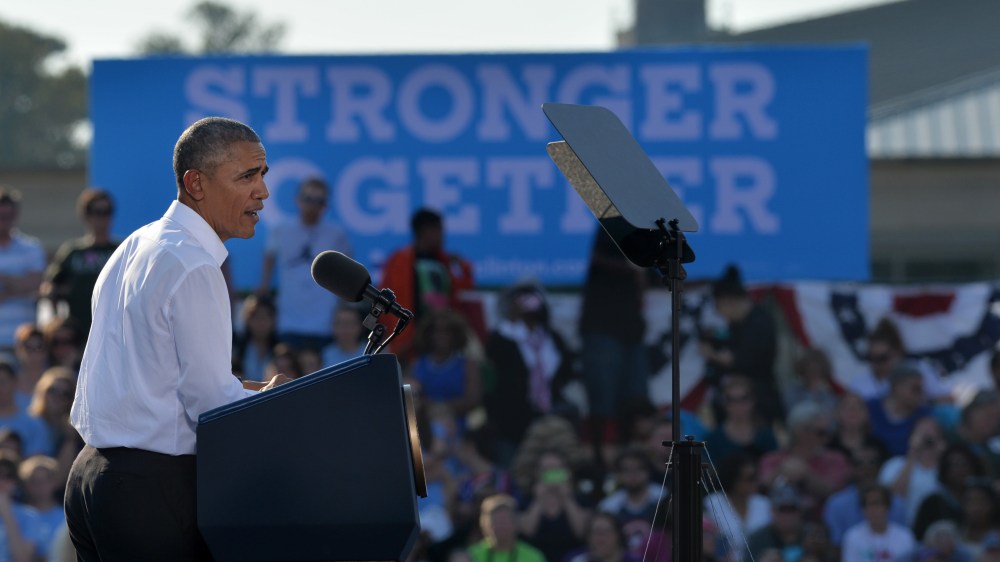 U.S. President Barack Obama speaks at a campaign event for Democratic presidential nominee Hillary Clinton on the campus of the University of Chapel Hill on Nov. 2, 2016 in Chapel Hill, N.C. (Photo by Peter Zay/Anadolu Agency/Getty)
