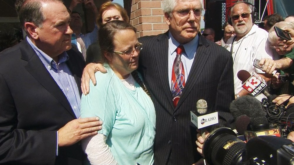 Kentucky Clerk Kim Davis and her attorney, along with Gov. Mike Huckabee, appeared before cameras after her release from jail.