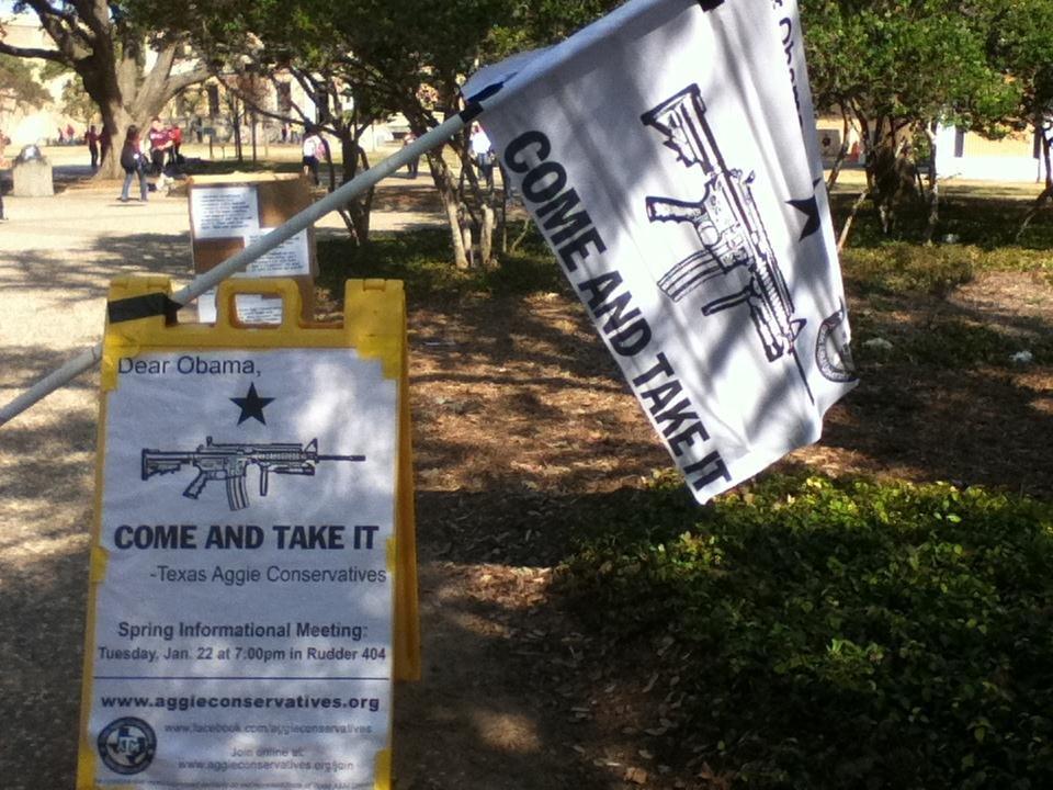 Pic: 'Dear Obama, Come and take it'