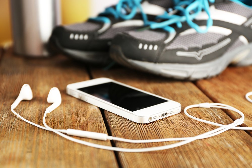 Image: music-workout-sneakers-phone-stock
