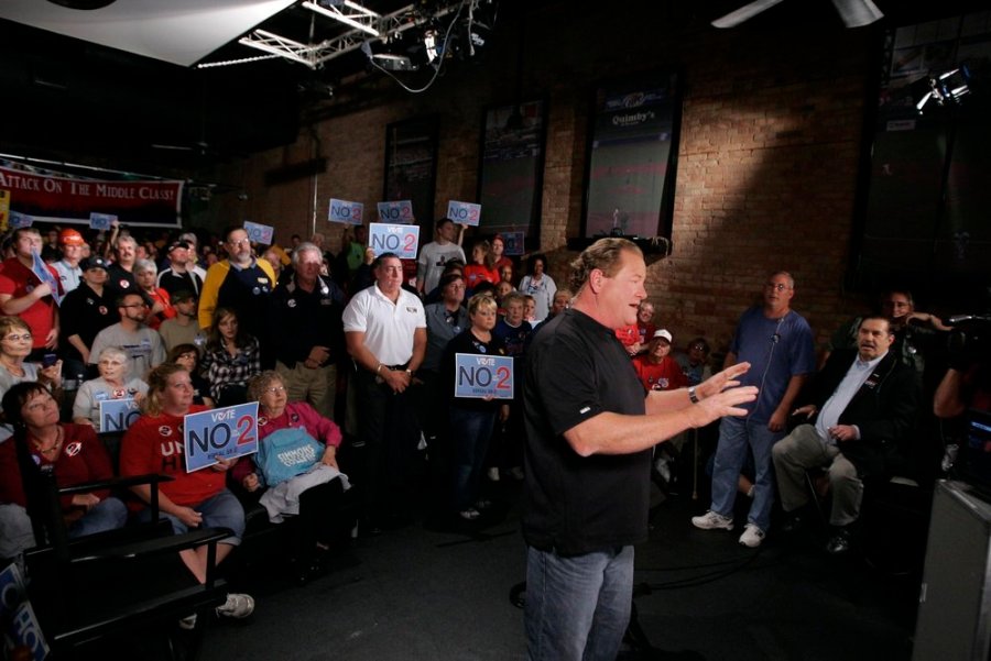 Ed at the start of the show