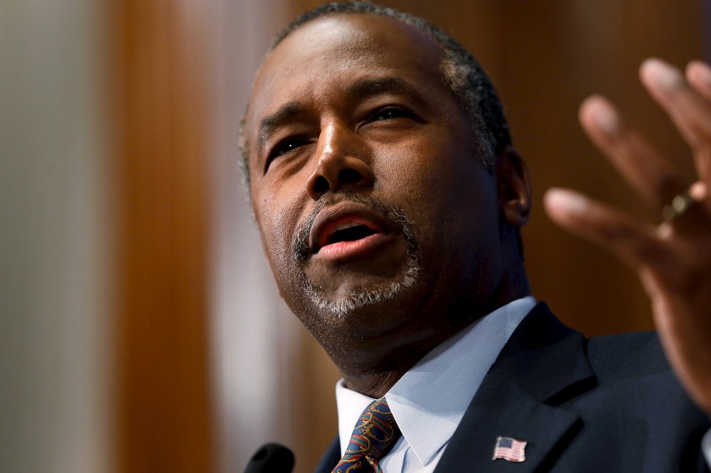 U.S. Republican candidate Dr. Ben Carson speaks at the National Press Club in Washington, Oct. 9, 2015. (Photo by Jonathan Ernst/Reuters)