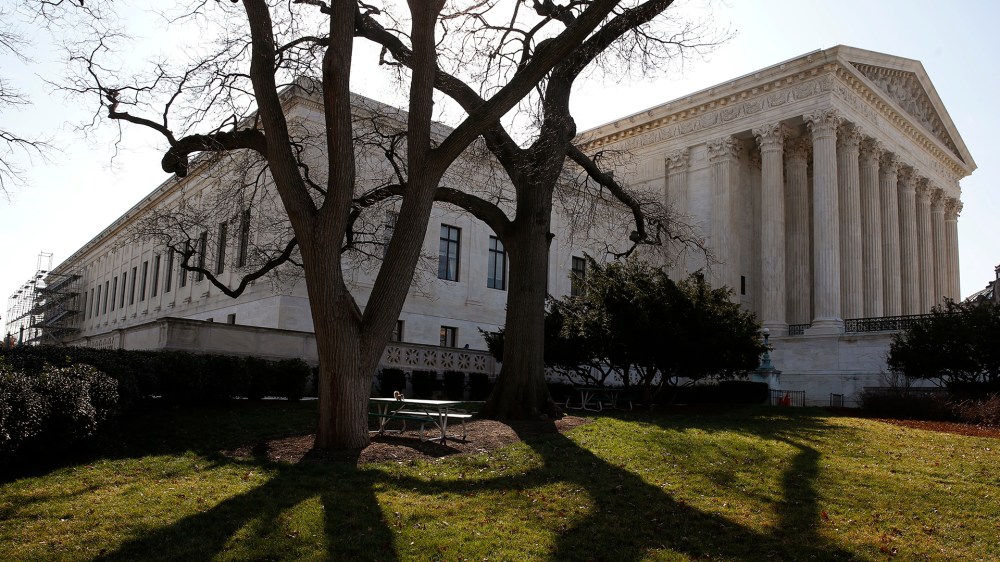 The U.S. Supreme Court building is seen in Washington on March 16, 2016. (Photo by Jim Bourg/Reuters)