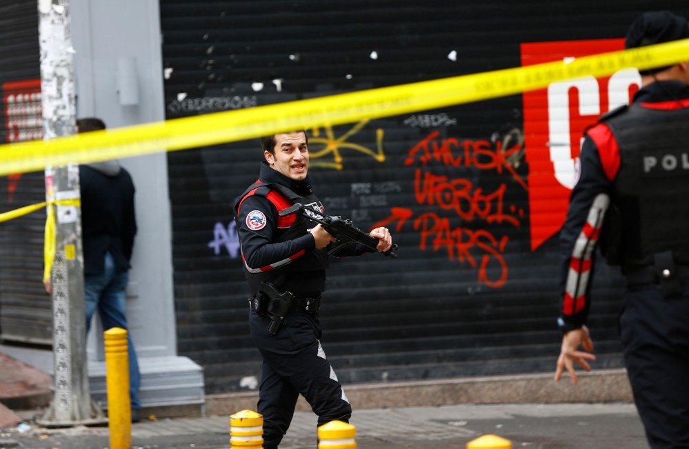 Police secure the area following a suicide bombing in a major shopping and tourist district in central Istanbul, March 19, 2016. (Photo by Murad Sezer/Reuters)