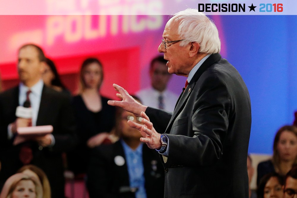 Democratic presidential candidate Bernie Sanders answers questions during a campaign town hall hosted by MSNBC and Telemundo in Las Vegas, Nev., Feb. 18, 2016. (Photo by Jim Young/Reuters)