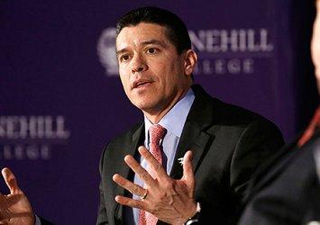 Massachusetts' Gomez already struggling badly