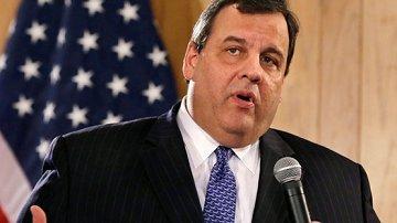 Chris Christie eyes new gun laws