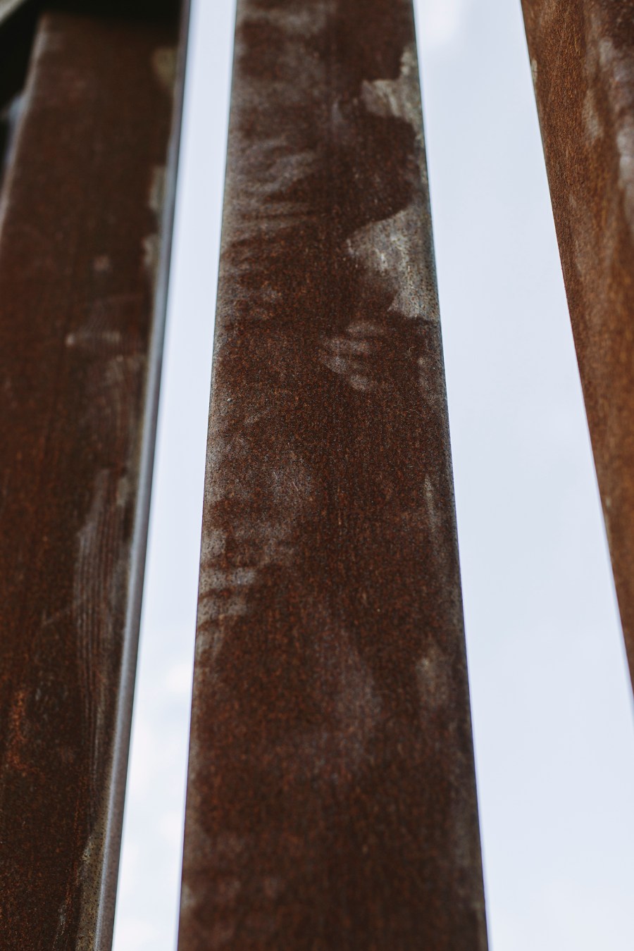 Hand prints and scuffs marks accent the border fence in Hidalgo, Texas. (Photo by Bryan Schutmaat for MSNBC)