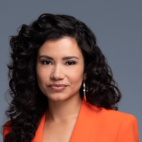 Laura Barrón-López