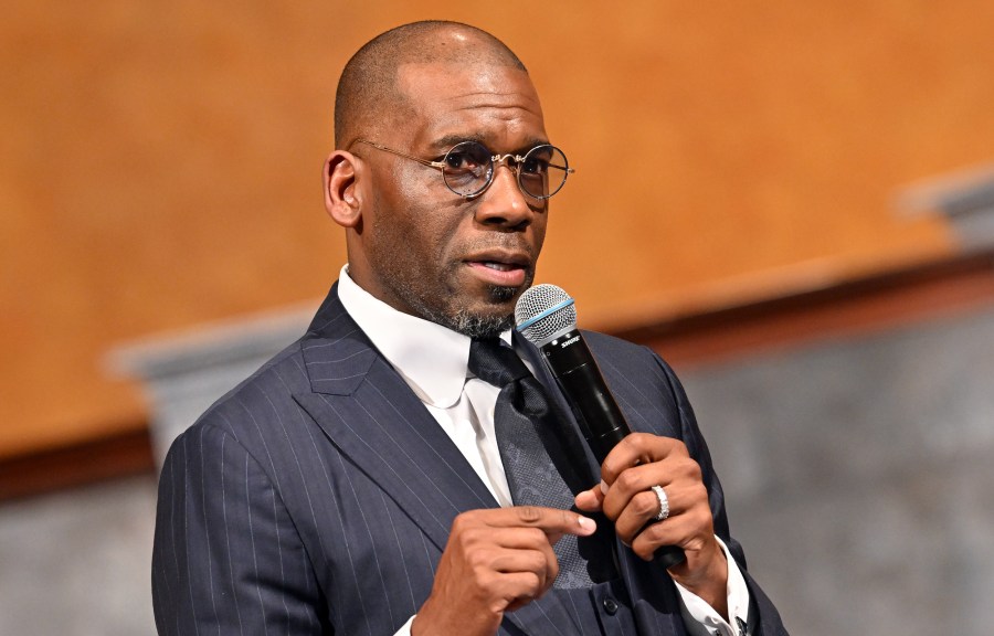 Pastor Jamal H. Bryant.